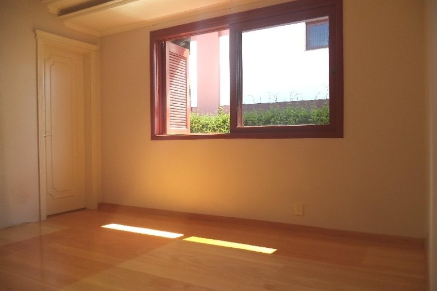 Apartamento com 164m², 3 dormitórios, 2 vagas, no bairro Cinqüentenário em Caxias do Sul para Comprar