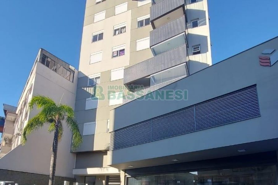 Apartamento com 84m², 3 dormitórios, 2 vagas, no bairro Rio Branco em Caxias do Sul para Alugar