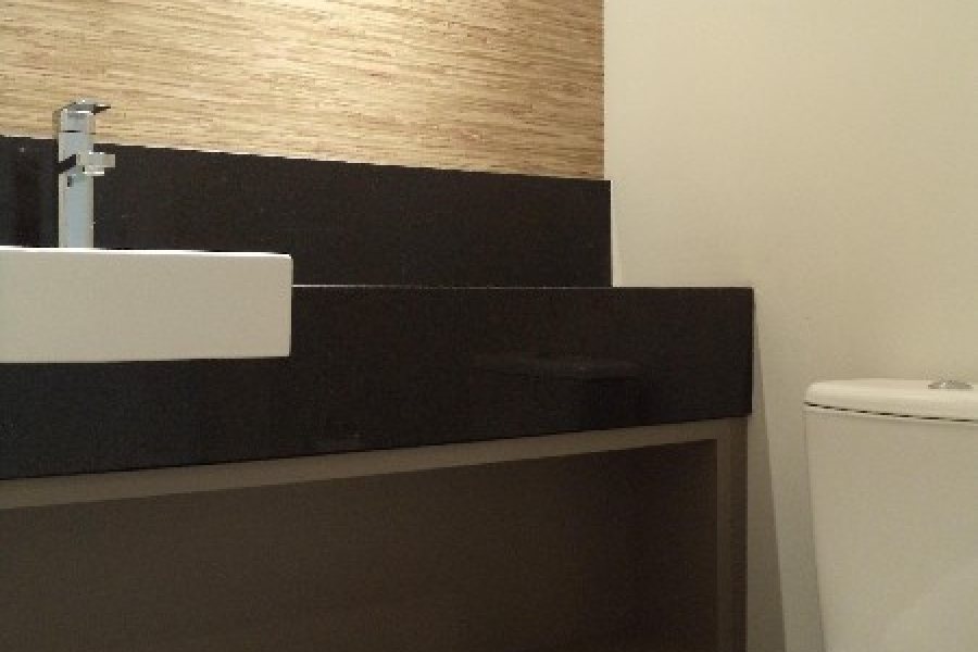 Apartamento com 90m², 2 dormitórios, 1 vaga, no bairro Centro em Caxias do Sul para Comprar