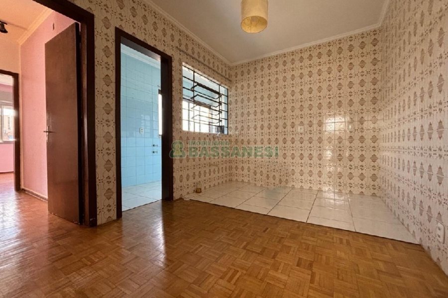 Apartamento com 82m², 2 dormitórios, 1 vaga, no bairro Medianeira em Caxias do Sul para Alugar