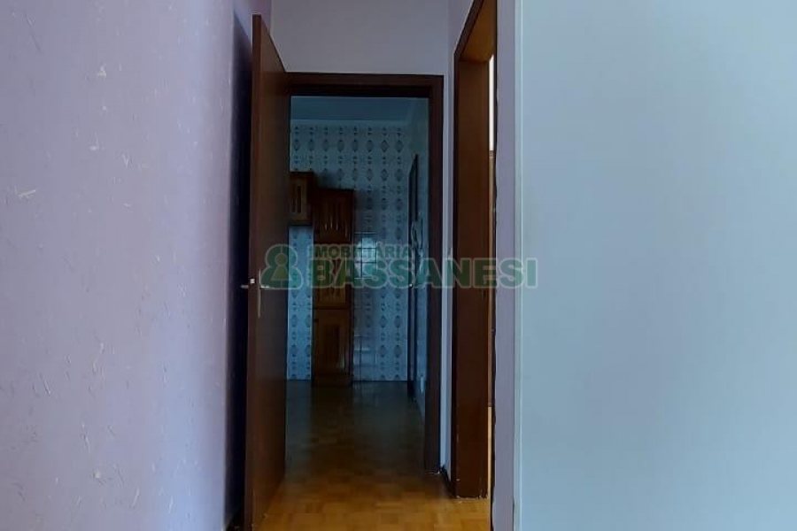 Apartamento com 82m², 2 dormitórios, 1 vaga, no bairro Medianeira em Caxias do Sul para Alugar