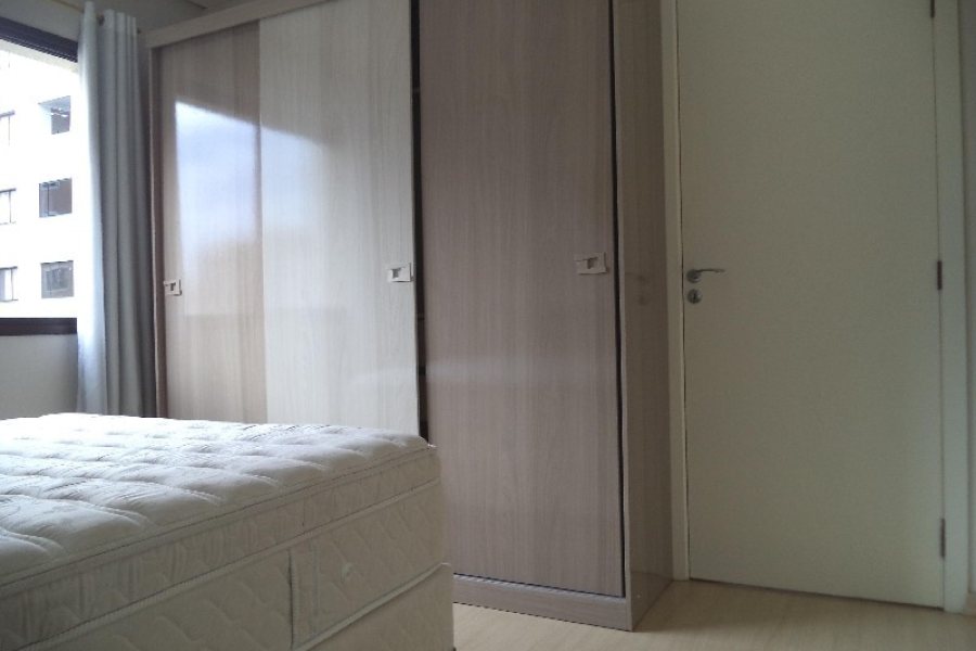 Apto Mobiliado com 41m², 1 dormitório, no bairro Centro em Caxias do Sul para Alugar