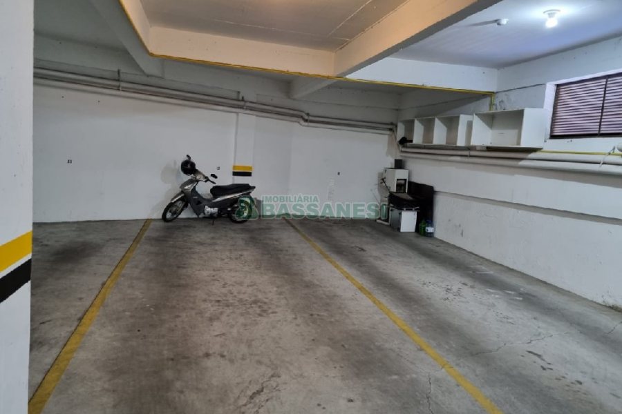 Apartamento com 101m², 3 dormitórios, 2 vagas, no bairro São Caetano em Caxias do Sul para Comprar