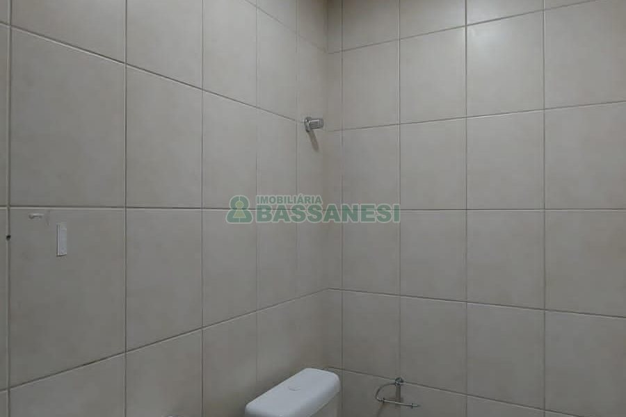 Sala com 73m², 2 vagas, no bairro São Pelegrino em Caxias do Sul para Comprar