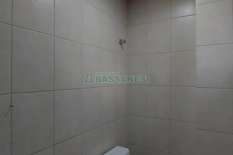 Sala com 73m², 2 vagas, no bairro São Pelegrino em Caxias do Sul para Comprar