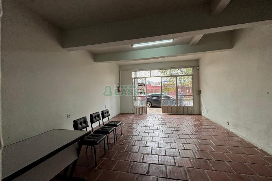 Loja com 60m², no bairro Marechal Floriano em Caxias do Sul para Alugar