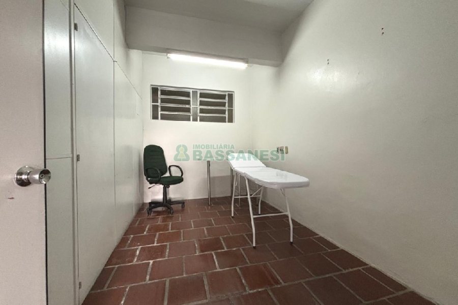 Loja com 60m², no bairro Marechal Floriano em Caxias do Sul para Alugar