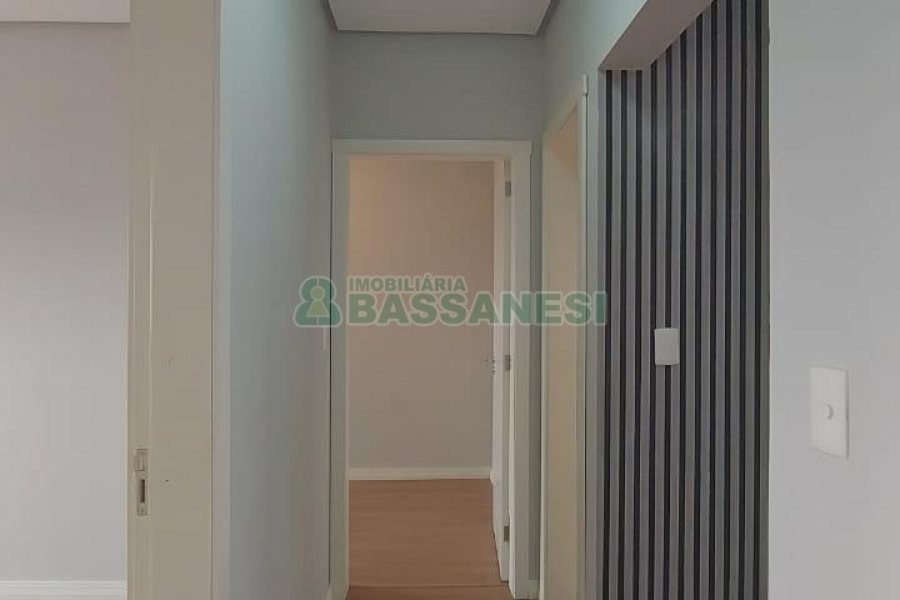 Apartamento com 105m², 3 dormitórios, 2 vagas, no bairro Sagrada Família em Caxias do Sul para Alugar