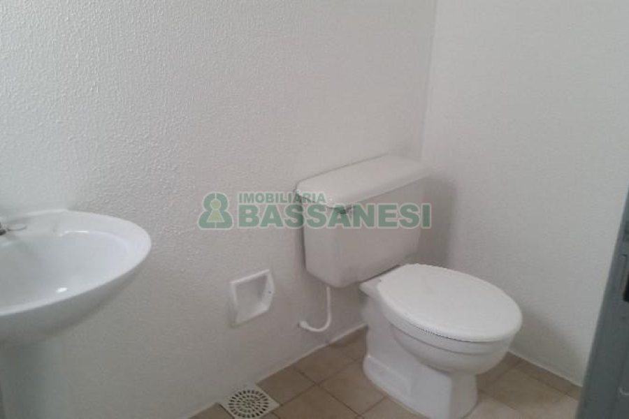 Sala com 44m², no bairro Centro em Caxias do Sul para Alugar