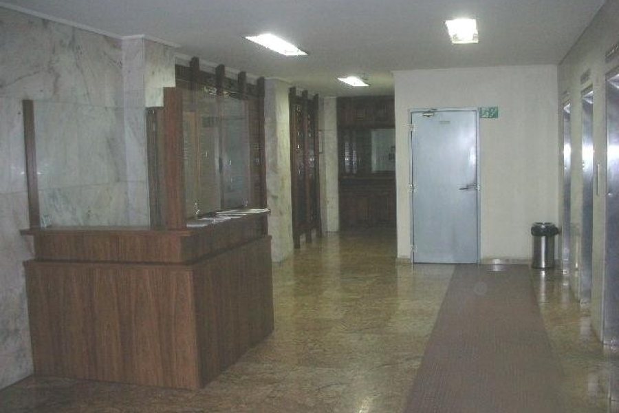 Sala com 20m², no bairro Centro em Caxias do Sul para Alugar