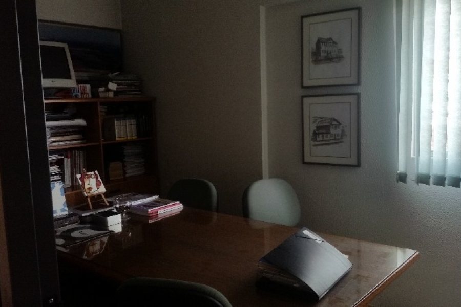 Sala com 44m², no bairro Centro em Caxias do Sul para Alugar