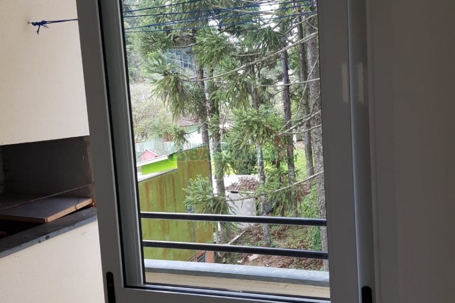 Apartamento com 54m², 2 dormitórios, 1 vaga, no bairro De Zorzi em Caxias do Sul para Comprar