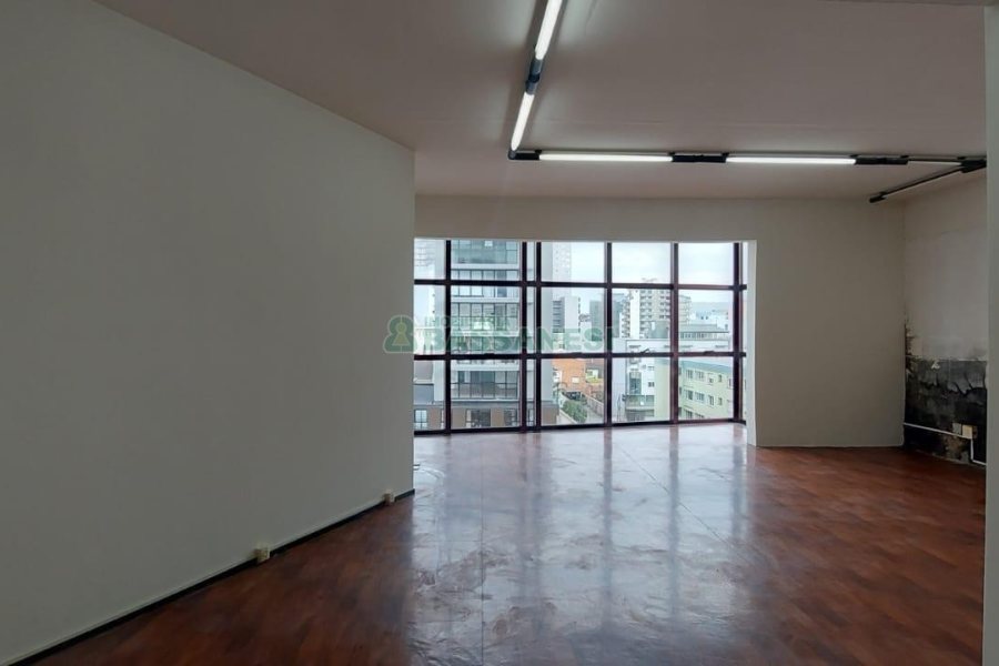 Sala com 50m², no bairro São Pelegrino em Caxias do Sul para Alugar