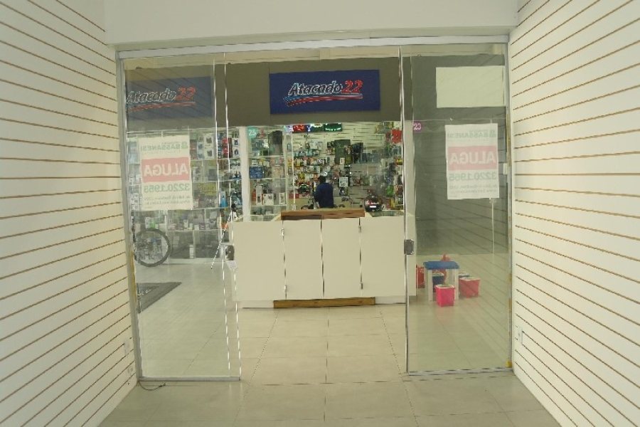 Loja com 15m², no bairro São Pelegrino em Caxias do Sul para Alugar