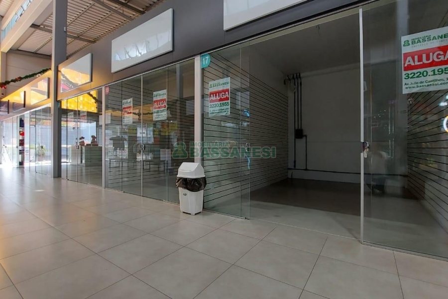 Loja com 15m², no bairro São Pelegrino em Caxias do Sul para Alugar