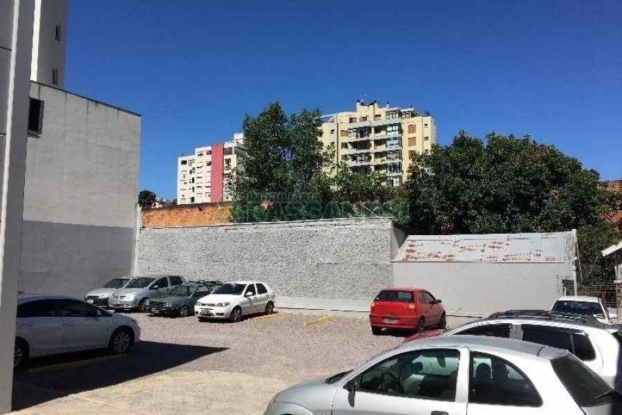 Loja com 15m², no bairro São Pelegrino em Caxias do Sul para Alugar