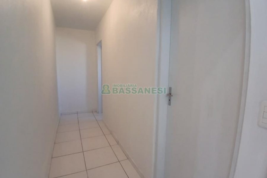 Pavilhão com 210m², no bairro Floresta em Caxias do Sul para Alugar