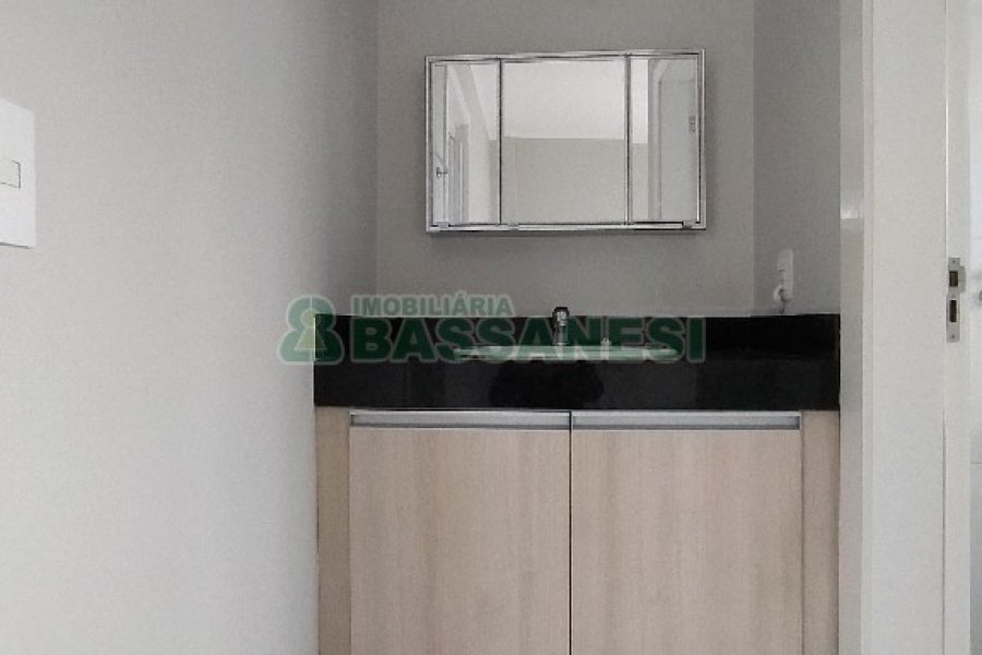 Apartamento com 68m², 1 dormitório, 1 vaga, no bairro Centro em Caxias do Sul para Comprar