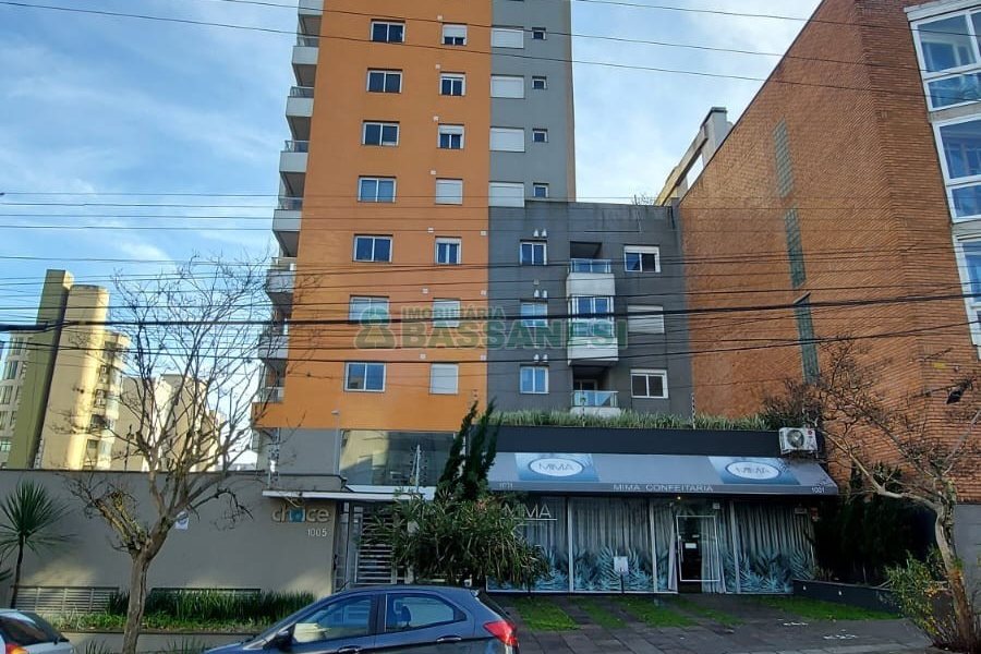 Apto Mobiliado com 52m², 1 dormitório, 2 vagas, no bairro Centro em Caxias do Sul para Comprar