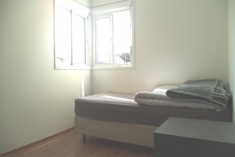 Apto Mobiliado com 88m², 3 dormitórios, 2 vagas, no bairro Pio X em Caxias do Sul para Comprar