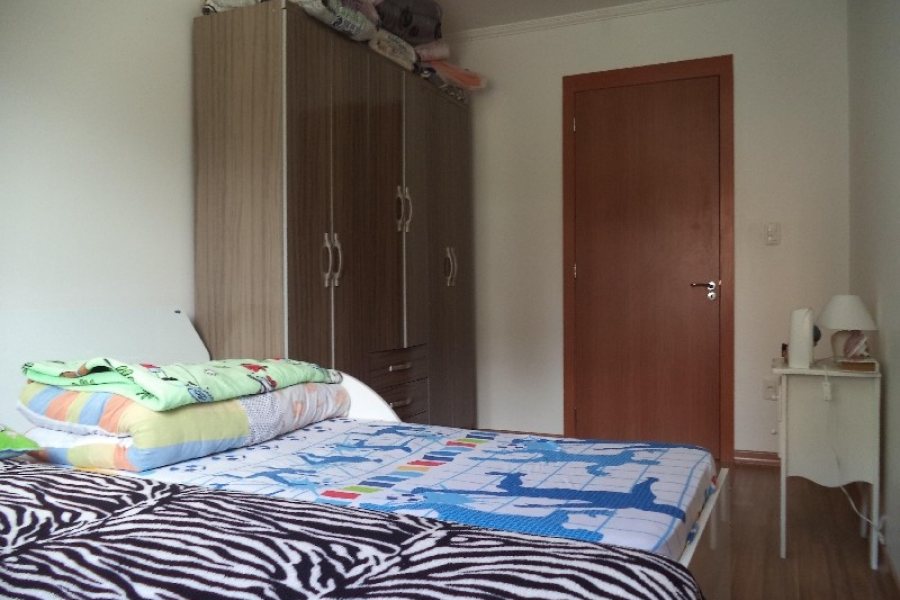 Apto Mobiliado com 88m², 3 dormitórios, 2 vagas, no bairro Pio X em Caxias do Sul para Comprar