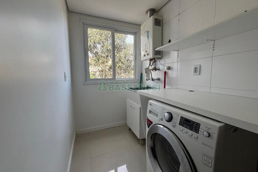 Apto Mobiliado com 100m², 3 dormitórios, 2 vagas, no bairro Bela Vista em Caxias do Sul para Alugar