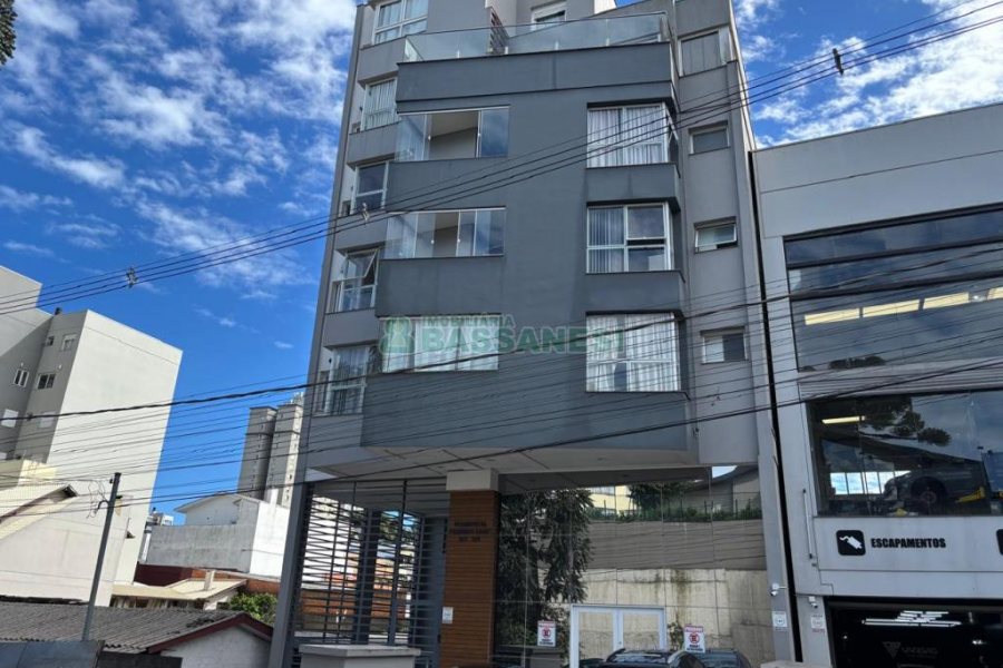 Apto Mobiliado com 100m², 3 dormitórios, 2 vagas, no bairro Bela Vista em Caxias do Sul para Alugar