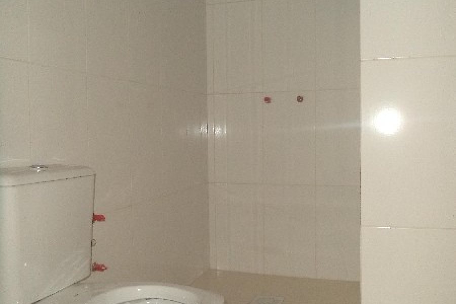 Apartamento com 80m², 2 dormitórios, 1 vaga, no bairro Pio X em Caxias do Sul para Comprar