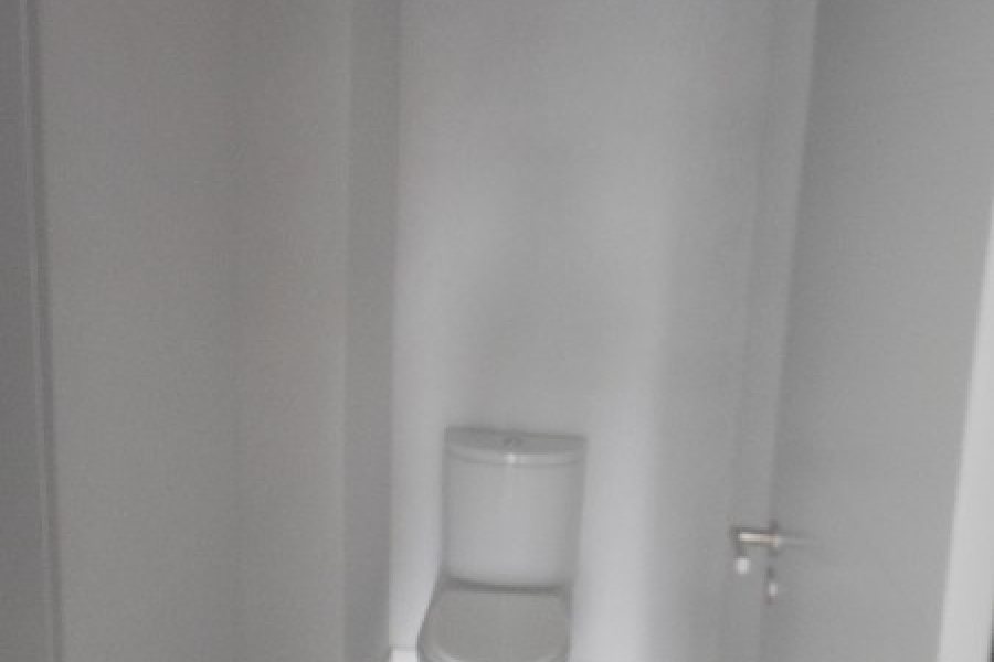 Sala com 90m², 2 vagas, no bairro São Pelegrino em Caxias do Sul para Comprar