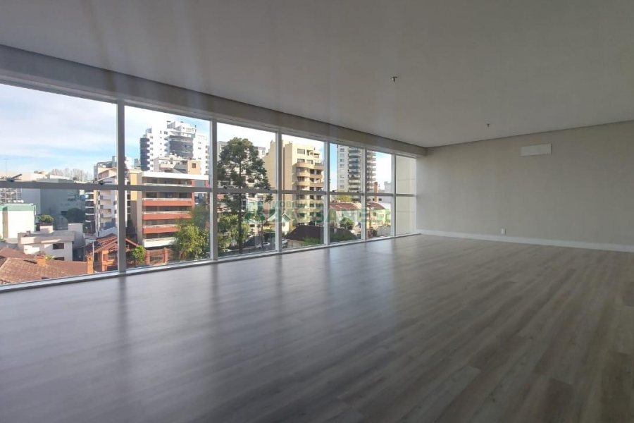 Sala com 51m², 1 vaga, no bairro São Pelegrino em Caxias do Sul para Comprar