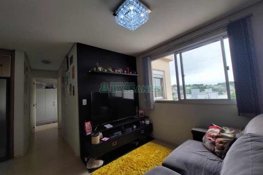 Apartamento com 50m², 2 dormitórios, 1 vaga, no bairro Treviso em Caxias do Sul para Comprar