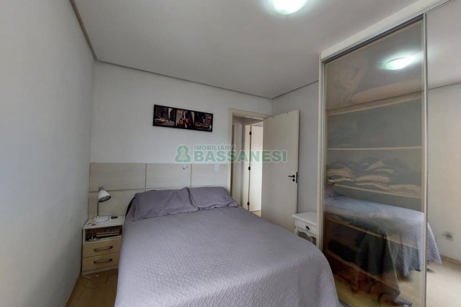 Apartamento com 50m², 2 dormitórios, 1 vaga, no bairro Treviso em Caxias do Sul para Comprar