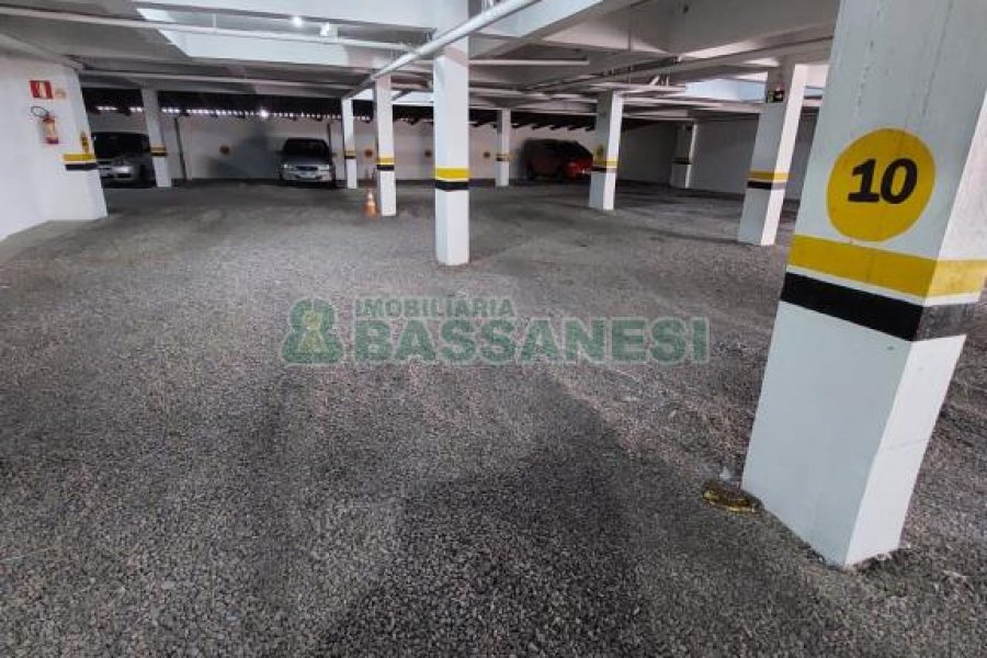 Apartamento com 50m², 2 dormitórios, 1 vaga, no bairro Treviso em Caxias do Sul para Comprar