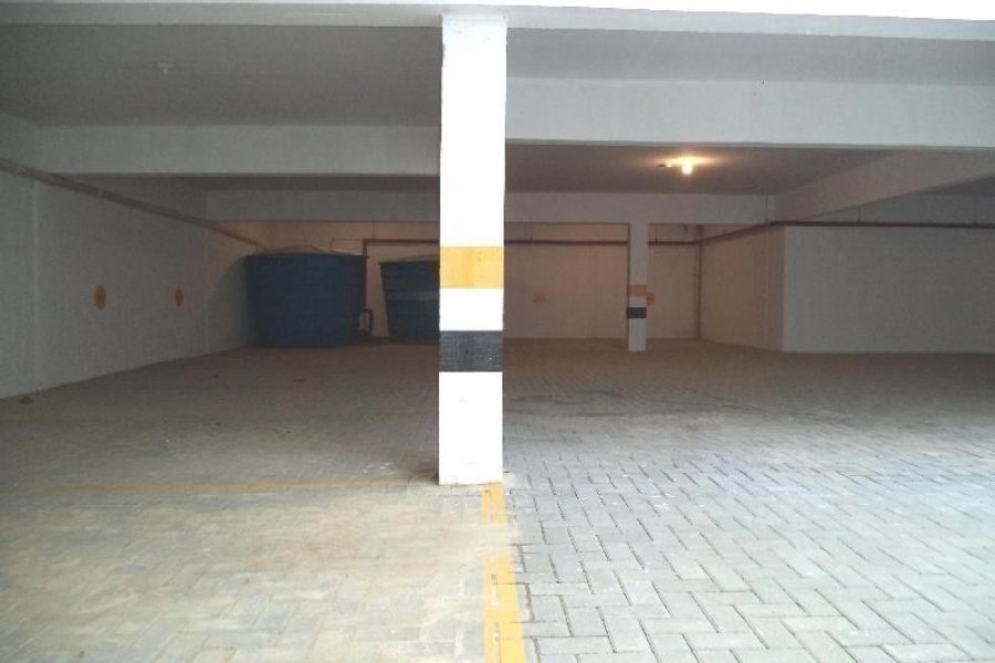Sala com 44m², 1 vaga, no bairro Desvio Rizzo em Caxias do Sul para Comprar