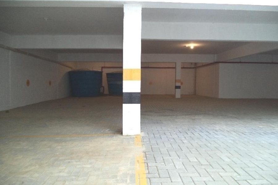 Sala com 46m², 1 vaga, no bairro Desvio Rizzo em Caxias do Sul para Comprar