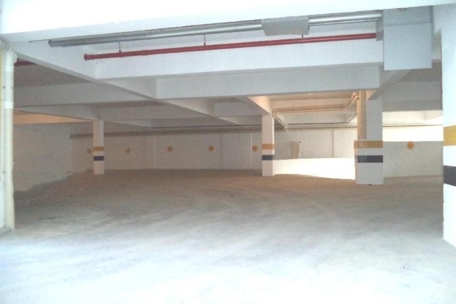 Sala com 51m², 1 vaga, no bairro Desvio Rizzo em Caxias do Sul para Comprar