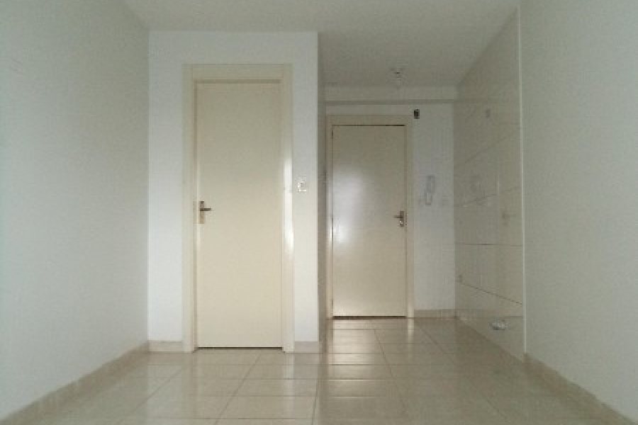 Kitinete com 25m², 1 dormitório, no bairro Sagrada Família em Caxias do Sul para Alugar