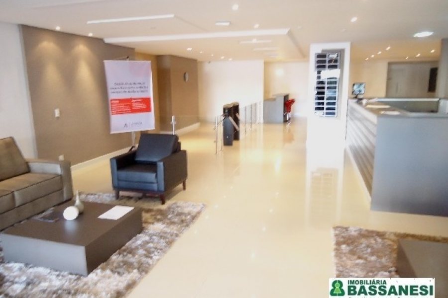 Sala com 52m², 1 vaga, no bairro Panazzolo em Caxias do Sul para Comprar