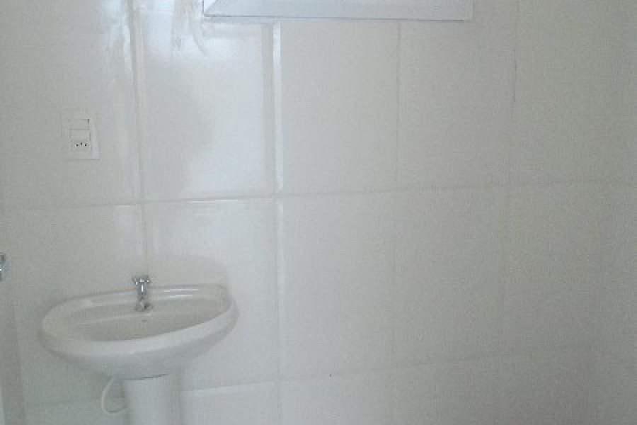 Loja com 90m², no bairro Serrano em Caxias do Sul para Comprar