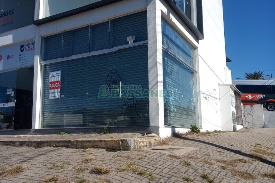 Loja com 90m², no bairro Serrano em Caxias do Sul para Alugar ou Comprar