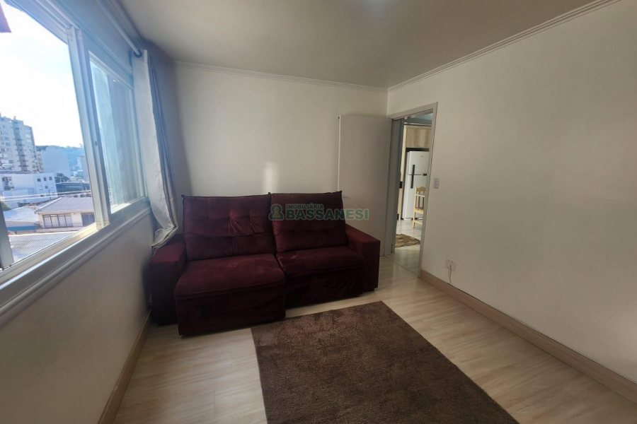 Apto Mobiliado com 50m², 1 dormitório, 1 vaga, no bairro Centro em Caxias do Sul para Alugar