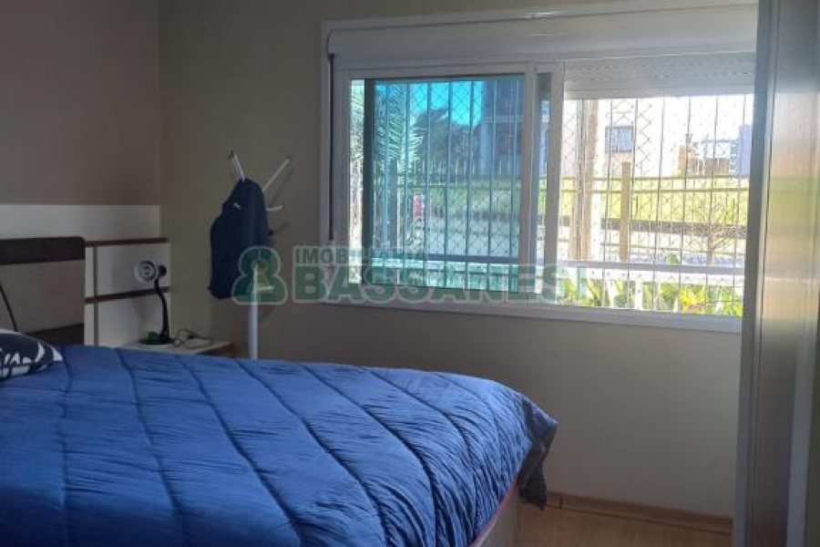 Apartamento com 142m², 3 dormitórios, 2 vagas, no bairro Sagrada Família em Caxias do Sul para Comprar