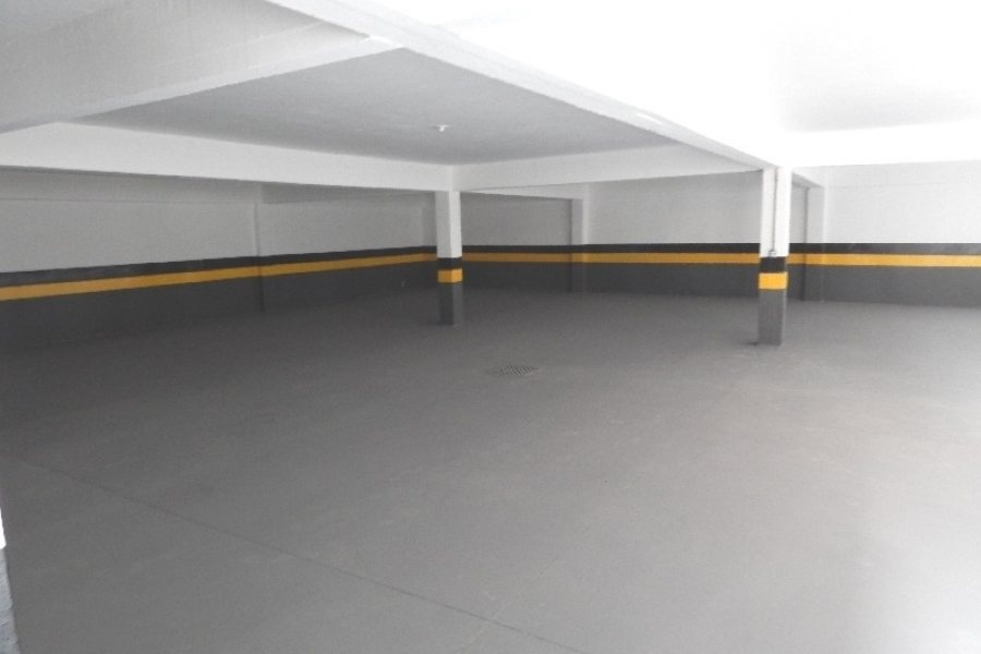 Sala com 191m², 1 vaga, no bairro Pio X em Caxias do Sul para Alugar