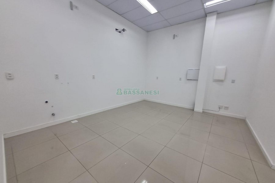 Loja com 250m², no bairro Centro em Caxias do Sul para Alugar