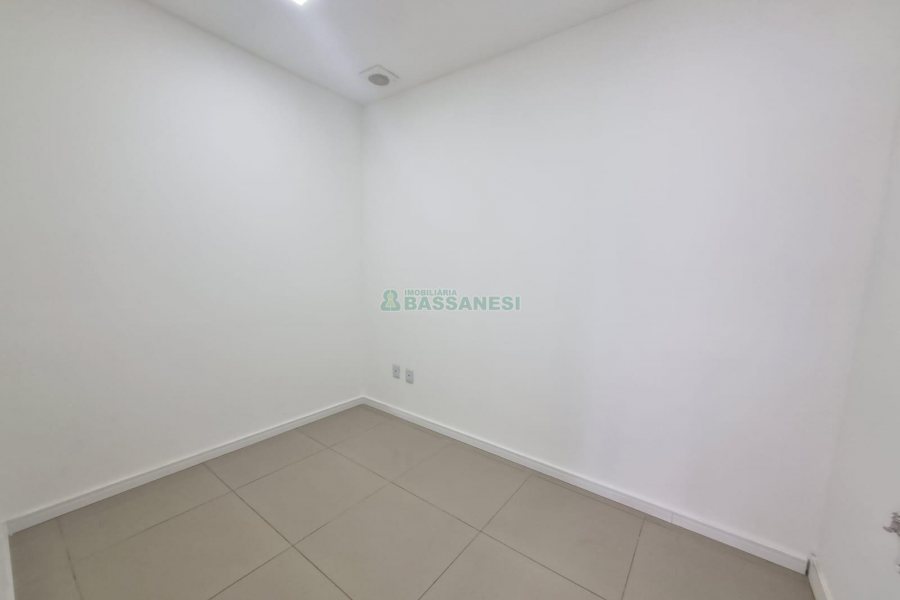 Loja com 250m², no bairro Centro em Caxias do Sul para Alugar