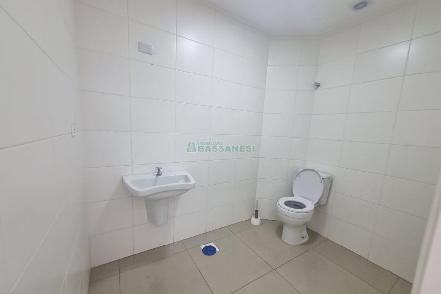 Loja com 250m², no bairro Centro em Caxias do Sul para Alugar