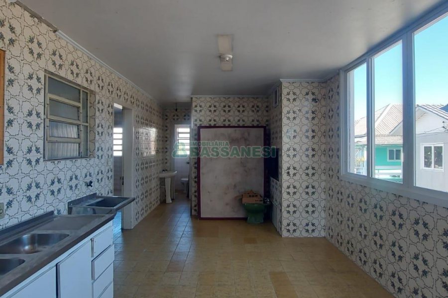 Apartamento com 120m², 3 dormitórios, no bairro Lourdes em Caxias do Sul para Alugar