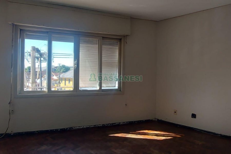 Apartamento com 120m², 3 dormitórios, no bairro Lourdes em Caxias do Sul para Alugar