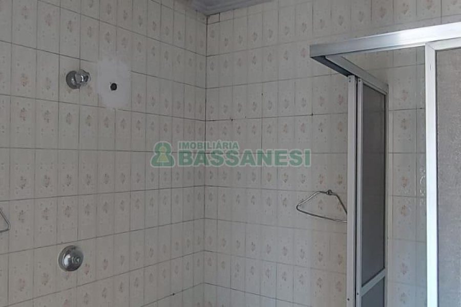 Apartamento com 120m², 3 dormitórios, no bairro Lourdes em Caxias do Sul para Alugar