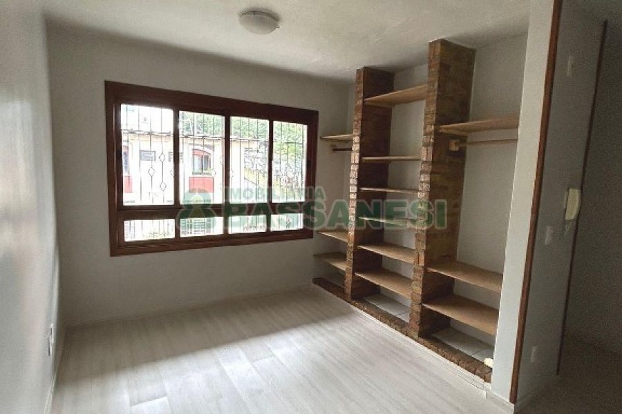 Apto Mobiliado com 30m², 1 dormitório, 1 vaga, no bairro Petrópolis em Caxias do Sul para Alugar